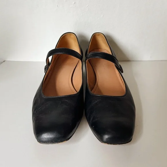 Black Italian Leather Mary Jane Heels - Picture 5 of 10